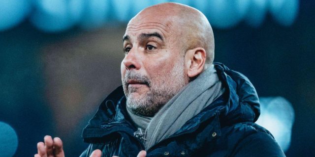 غوارديولا يكشف الفارق بين تدريب مانشستر سيتي وبرشلونة