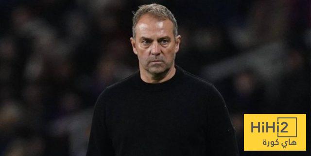 صور.. برشلونة يصل فندق الإقامة قبل مواجهة اولمبياكوس