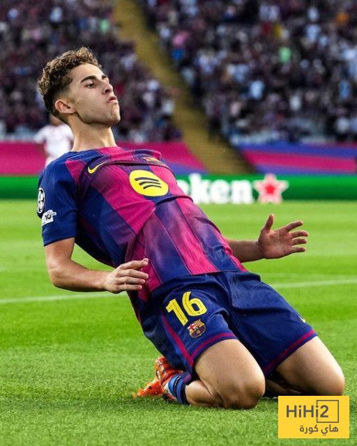 برشلونة تتقدم على اوليمبياكوس في الشوط الاول