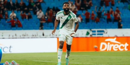 الأهلي يهزم النجمة بهدف نظيف