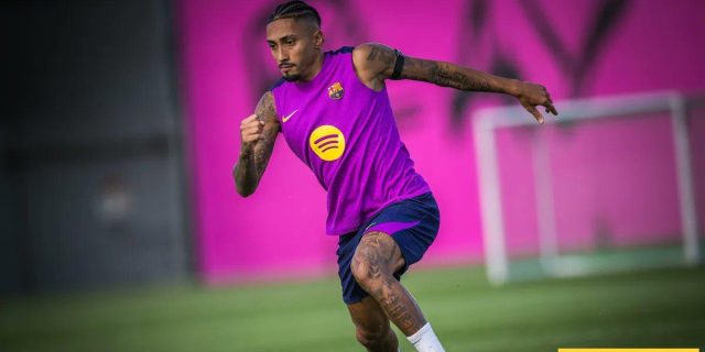 رافينيا يغيب عن تدريبات برشلونة قبل الكلاسيكو