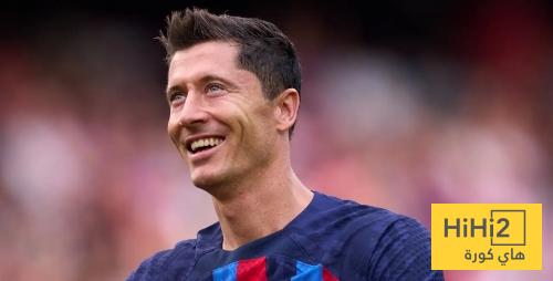 من يستطيع تعويض ليفاندوفسكي في برشلونة ؟