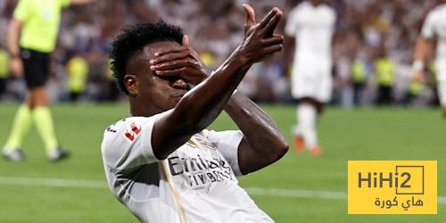 موقف غرفة ملابس الريال من تدهور علاقة فينيسيوس مع ألونسو