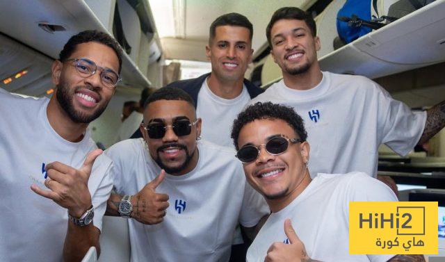 صور : الكشف عن طائرة الهلال الجديدة