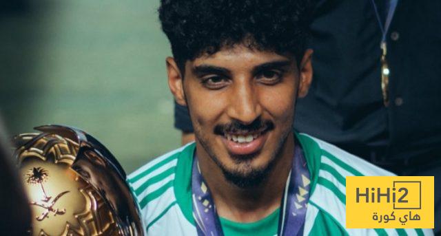 هل استحق زياد الجهني للطرد أمام الرياض ؟