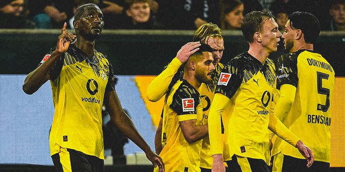 تقييم لاعبي بروسيا دورتموند امام اوغسبورغ في الشوط الاول