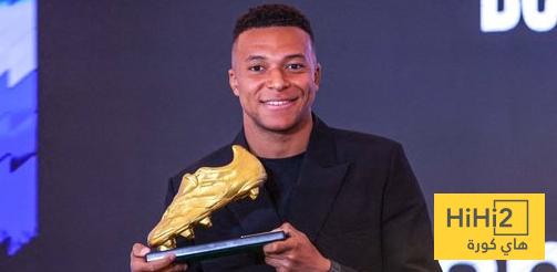 صورة.. مبابي يرد على بينتوس