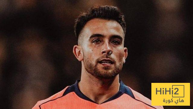 صورة  : أول ظهور لإريك غارسيا بالقناع