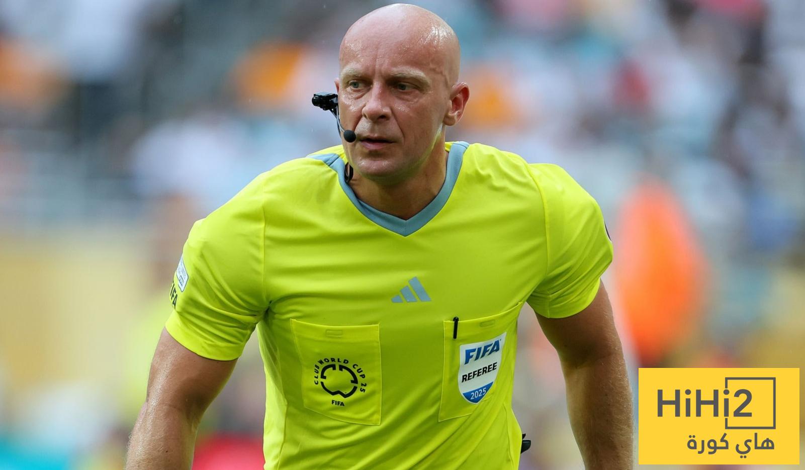 انتقاد لحكم ديربي جدة بسبب هذه اللقطات !