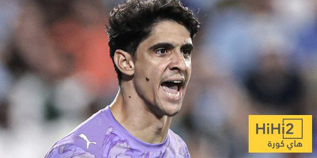 إسقاط كوليبالي وبونو من قائمة الهلال !