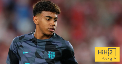 ستة أشهر لامين يامال بدون قميص منتخب إسبانيا !