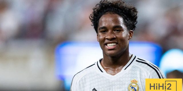 هل يفاجئ مانشستر يونايتد الجميع ويضم إندريك؟