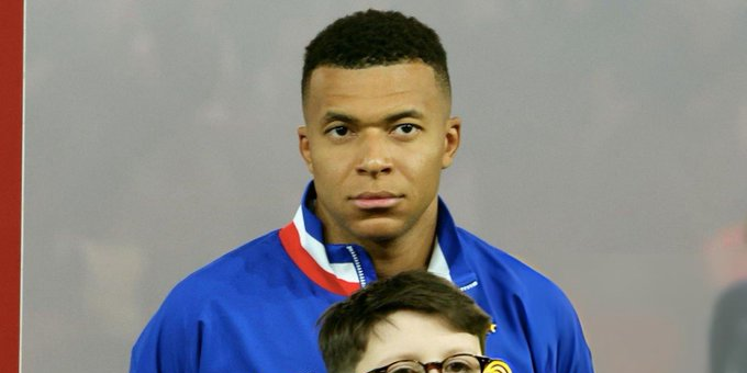 تقييم لاعبي فرنسا امام اوكرانيا في الشوط الاول