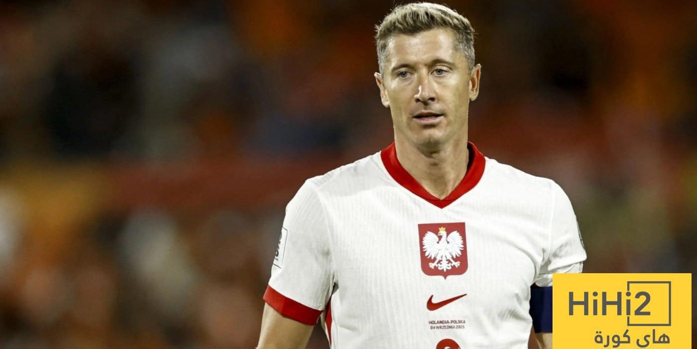 ليفاندوفسكي يقود تشكيلة بولندا الرسمية للقاء هولندا