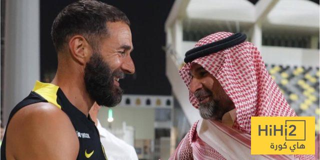موعد بدء محادثات تجديد عقد بنزيما في الاتحاد