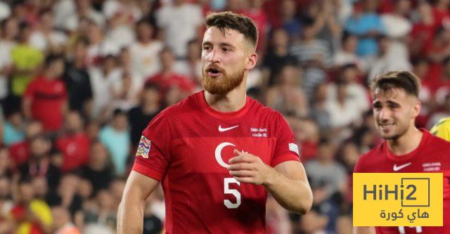 تركيا تضيف الهدف الثاني في شباك اسبانيا تركيا تضيف الهدف الثاني في شباك اسبانيا