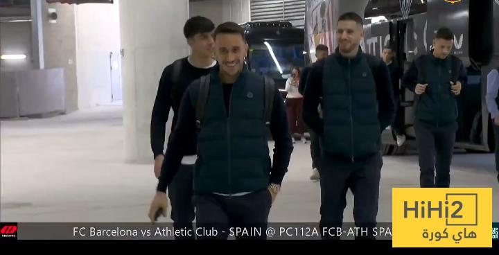 فريق اتلتيك بيلباو يصل ملعب برشلونة