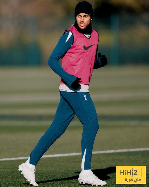 صور – المران الختامي لتوتنهام استعدادا لقمة أرسنال 8 صور – المران الختامي لتوتنهام استعدادا لقمة أرسنال 7