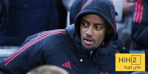 إيزاك أول من يفعلها في الدوري الإنجليزي