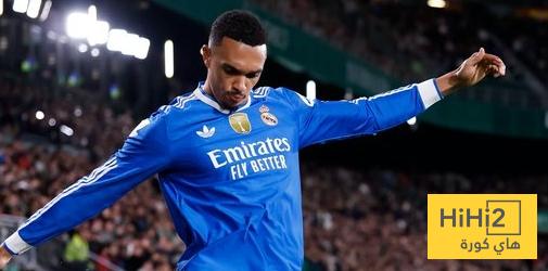 أرنولد حقق رقما قياسيا ضد التشي