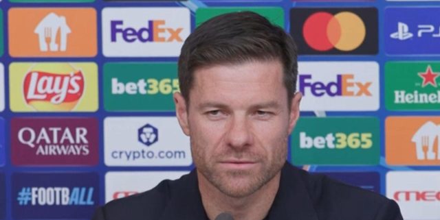 تعليق ألونسو على مستقبله مع ريال مدريد