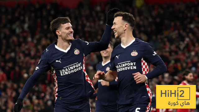 ايندهوفن يسجل الهدف الاول امام ليفربول ايندهوفن يسجل الهدف الاول امام ليفربول