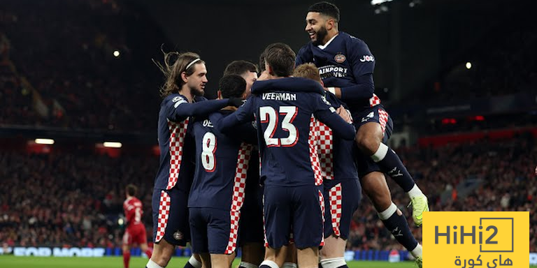 ايندهوفن يضيف الهدف الثاني في شباك ليفربول