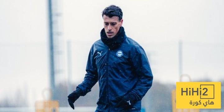 الافيس يختتم استعداداته للقاء برشلونة