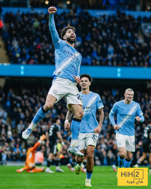 مانشستر سيتي يضيف الهدف الثاني في شباك ليدز مانشستر سيتي يضيف الهدف الثاني في شباك ليدز