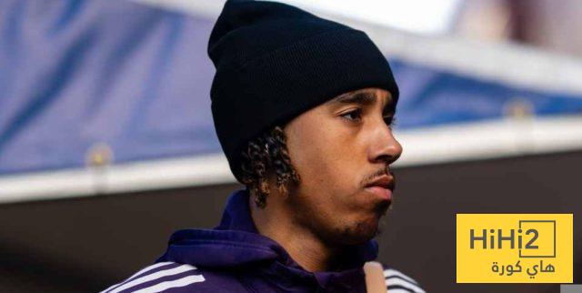 ليني يورو يوجه رسالة تحذيرية إلى كريستال بالاس
