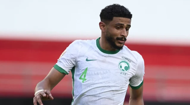 اللاعب الذي يهدد مركز العمري أمام عمان !