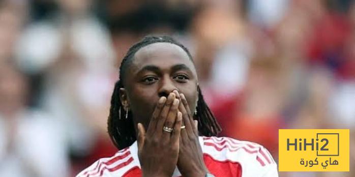 ايز أساسيا أمام برينتفورد