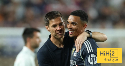 بديل أرنولد في ريال مدريد بعد إصابته