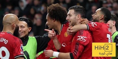 مانشستر يونايتد يتعادل مع وست هام في الدوري الانجليزي