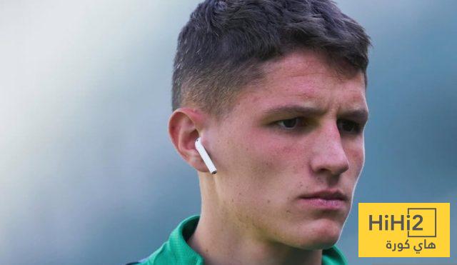 لاعب بيتيس يوجه رسالة تحذيرية إلى برشلونة