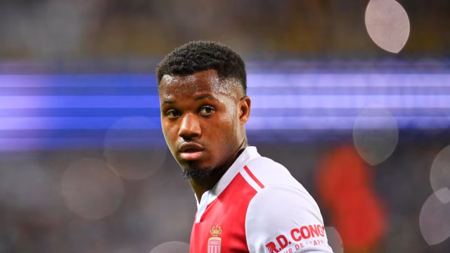 أنسو فاتي يعود للإصابات!