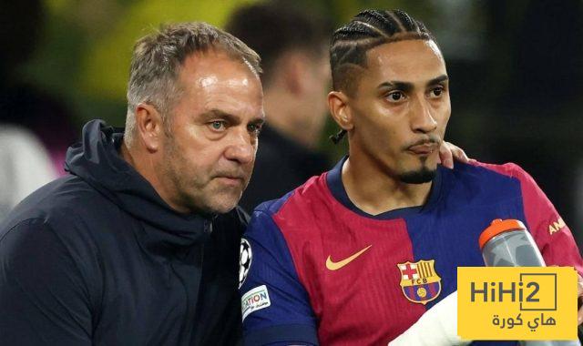 رافينيا يثبت تعدد أدواره مع برشلونة