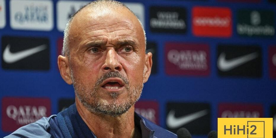 انريكي يستعين بجدته للرد على انتقادات الصحافة الفرنسية