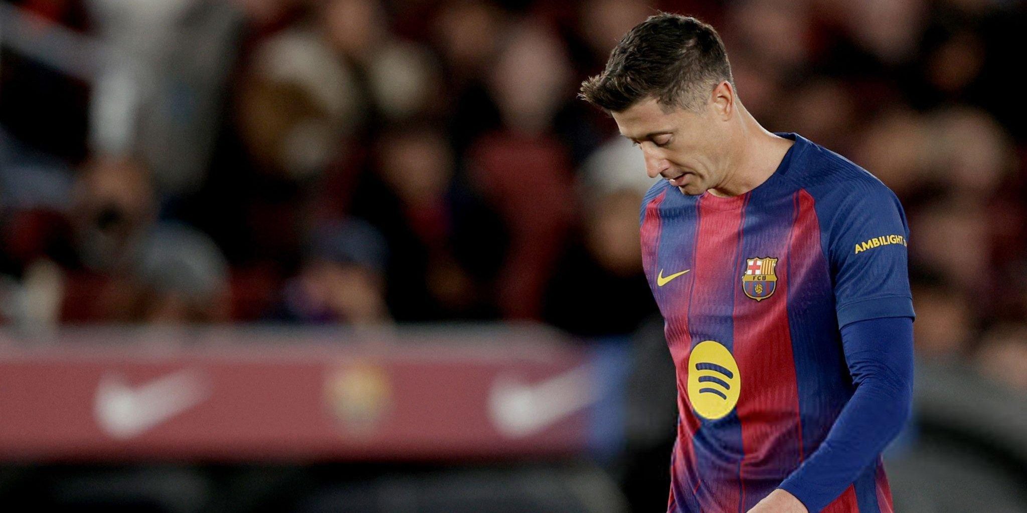 ميلان يعرض مهاجمه على برشلونة مقابل ضم ليفاندوفسكي