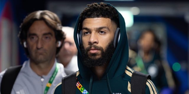 عبدالرحمن العبود يعد الجماهير بتحقيق بطولة كأس العرب