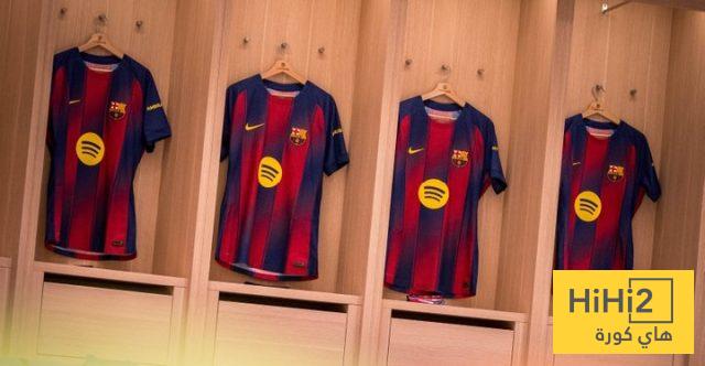 صور من غرف ملابس برشلونة قبل لقاء فرانكفورت