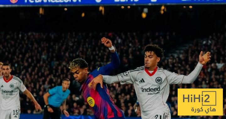 فرانكفورت ينهي الشوط الأول متقدما على برشلونة بهدف في دوري الأبطال