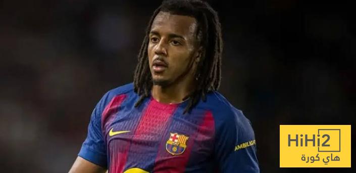 أفضل لاعب من برشلونة في مباراة فرانكفورت