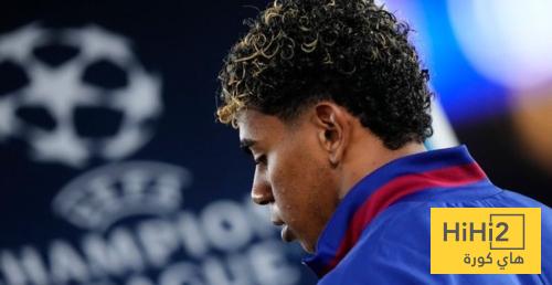 صورة .. رد فعل لامين على استبداله ضد فرانكفورت