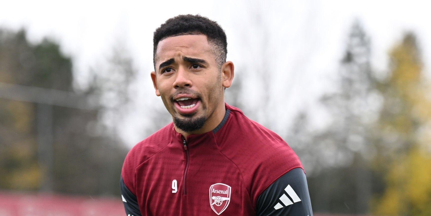 ميلان يخطط لضم مهاجم أرسنال في يناير