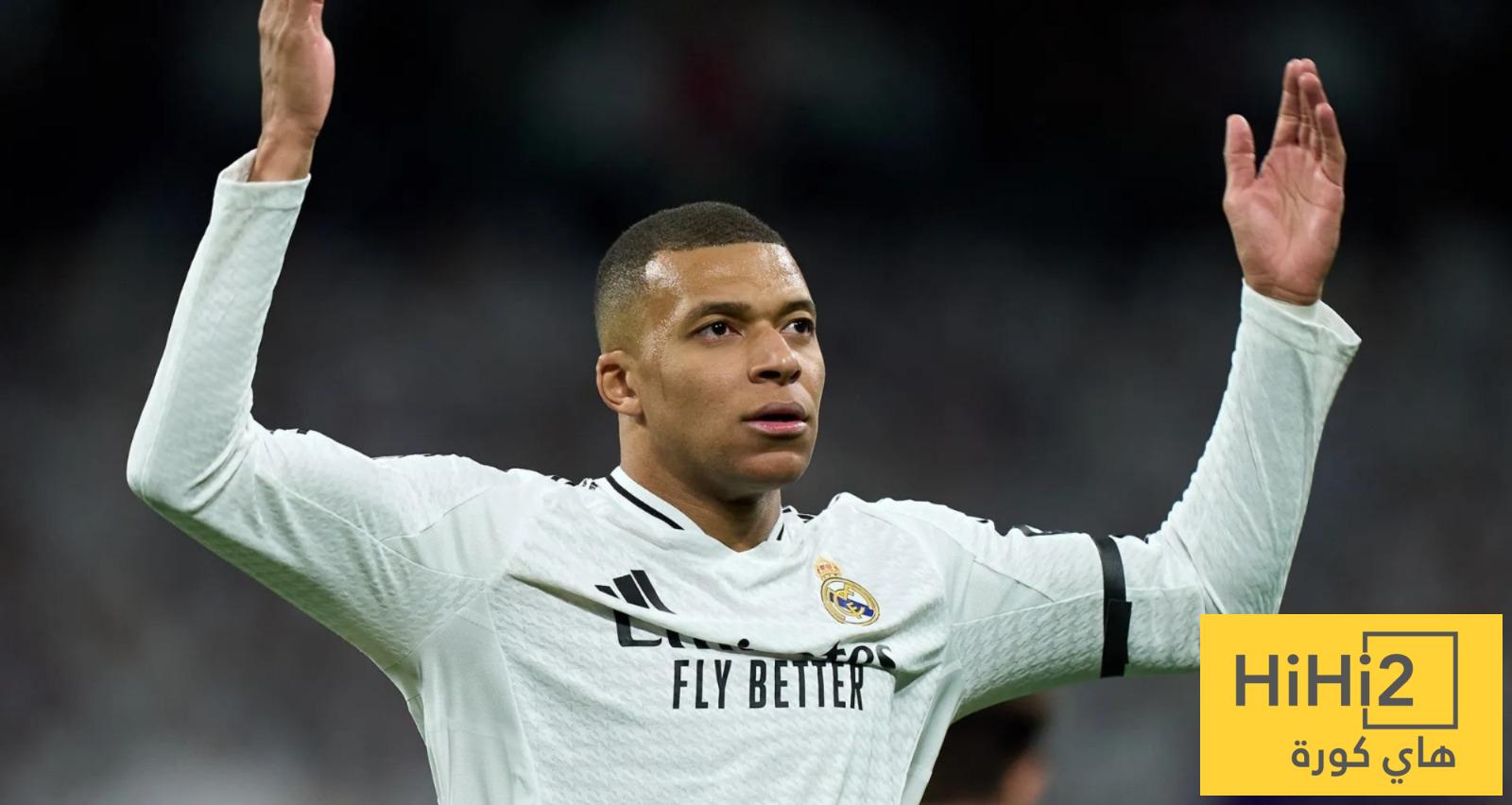 مبابي يسجل الهدف الاول امام الافيس