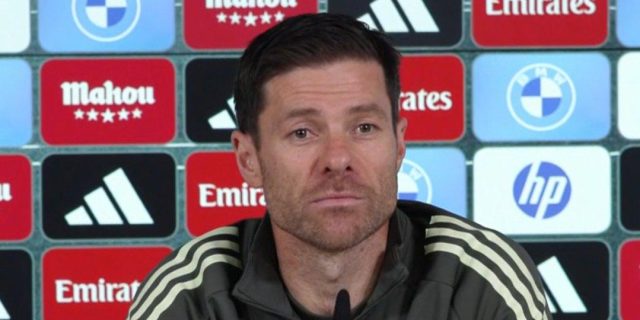 كيف علق ألونسو على مستقبله مع ريال مدريد؟