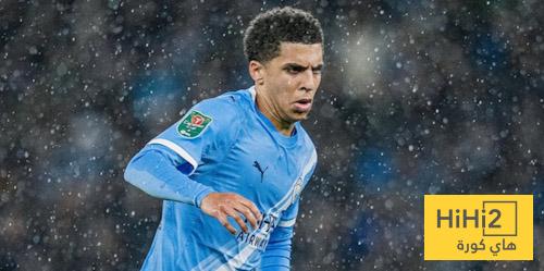 أرقام لويس أمام برينتفورد