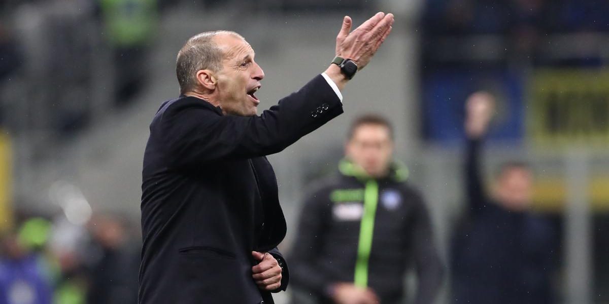 نابولي يدين إساءة أليجري في بيان رسمي