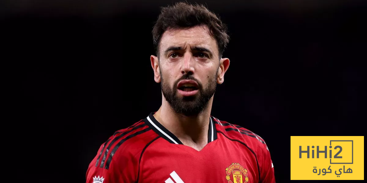 أسطورة مانشستر يونايتد يحذر من قرار كارثي!